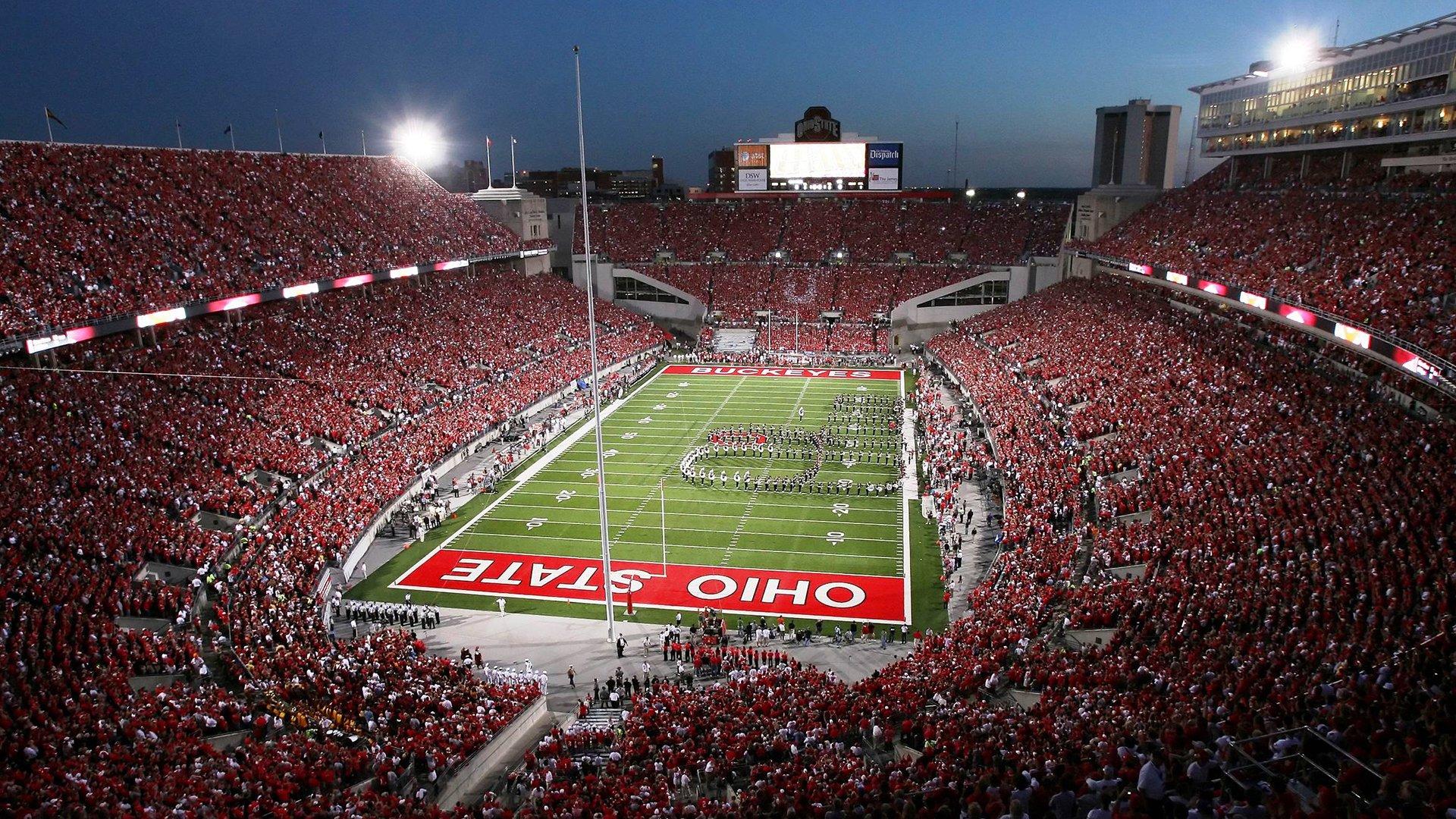 巅峰镜像之战，曼城压制利物浦 重现红军对阵皇马时的无力感