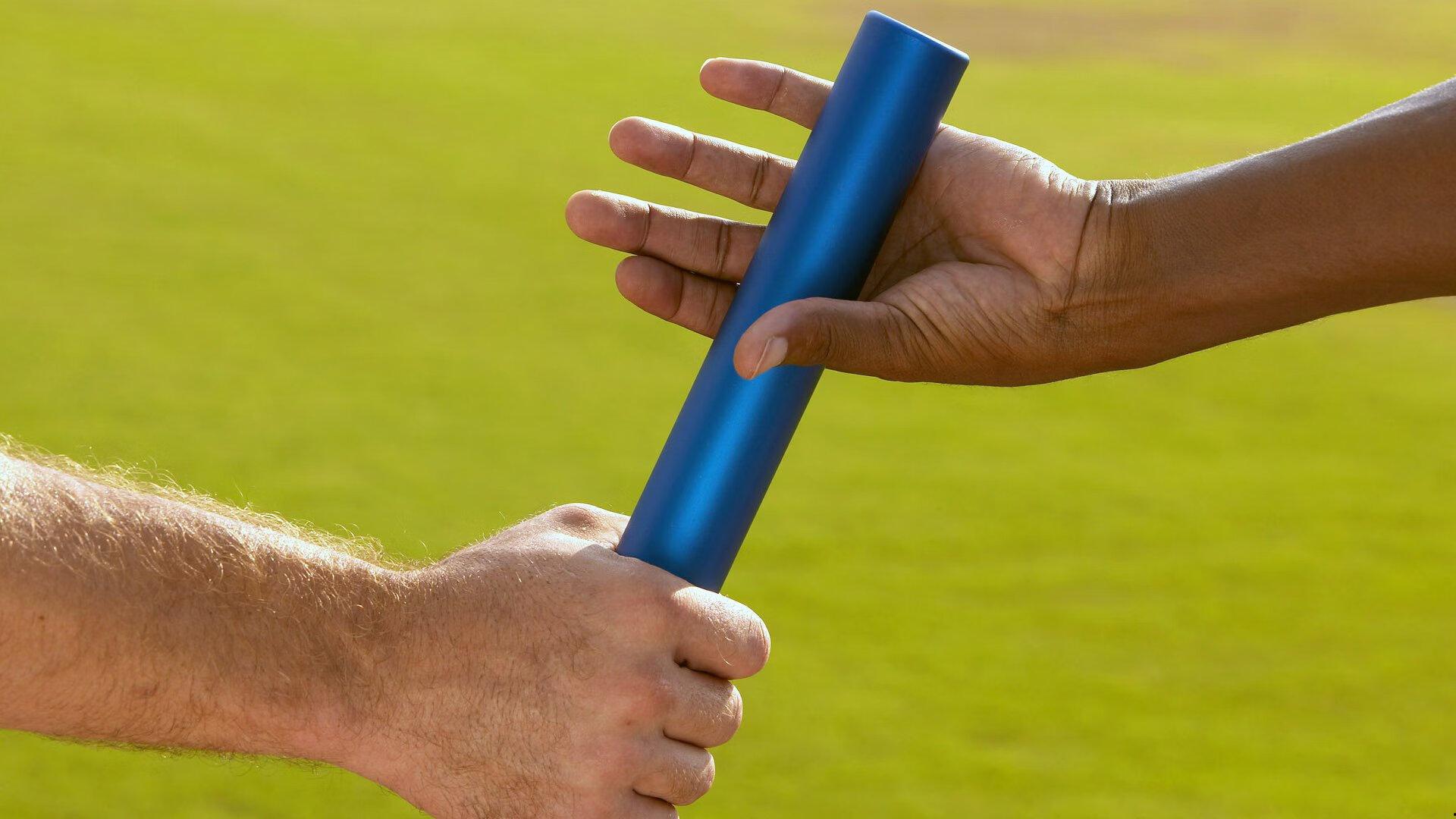 尤文图斯重拳出击，因种族歧视麦肯尼，三名帕尔马球迷被永久禁入球场